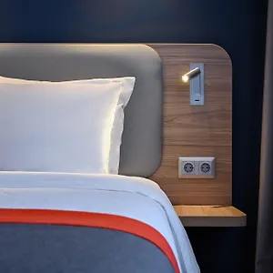 Express - By Ihg Отель Алматы